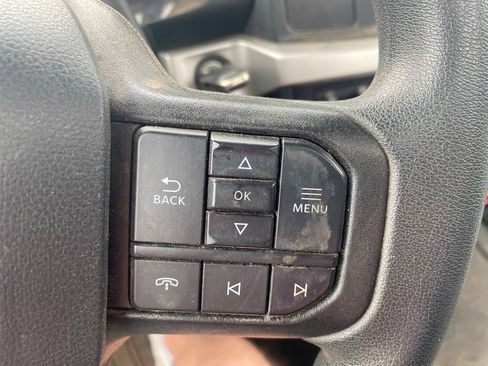 Used 2024 Ford F250 XL w/ 360-Degree Camera Package RWD image 7