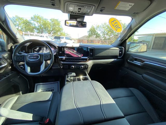 Used 2023 GMC Sierra 1500 SLT AWD/4WD image 15