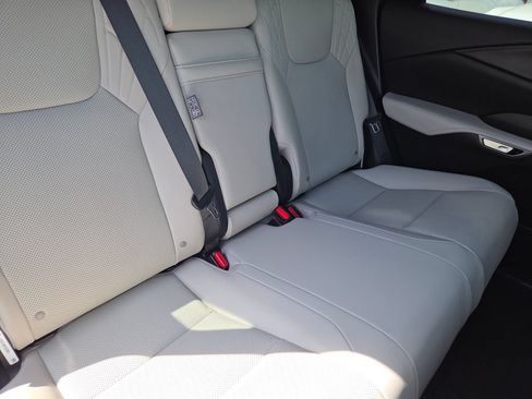 Certified 2025 Lexus RX 350 AWD image 33