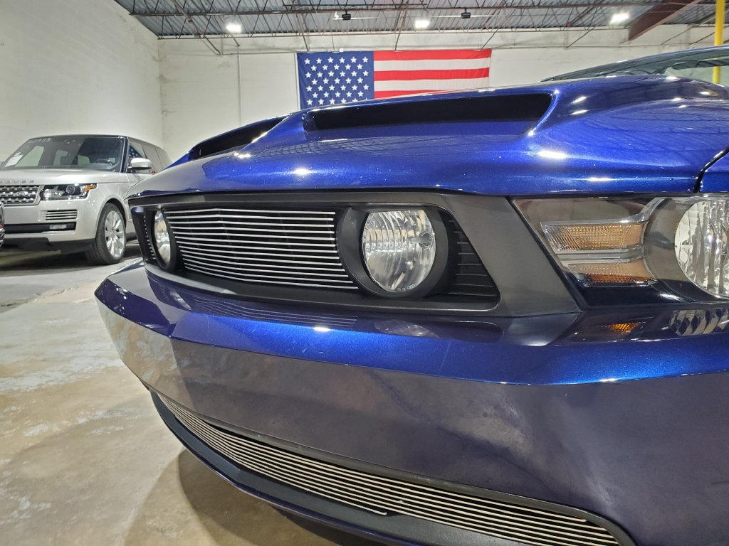 Used 2012 Ford Mustang GT Premium w/ Security Pkg RWD image 48
