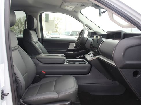 New 2026 Ford Expedition Max Active AWD/4WD image 38