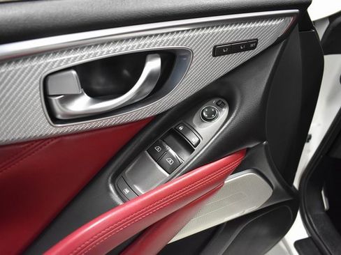 Used 2018 INFINITI Q60 3.0t Sport w/ Sensory Package 3.0T Sport image 21