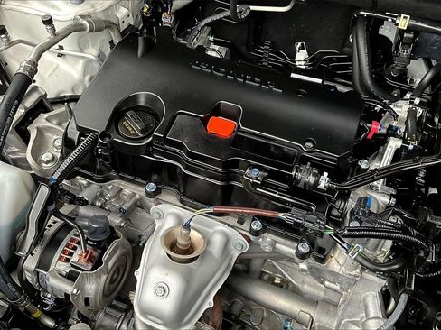 Used 2024 Honda HR-V Sport image 28