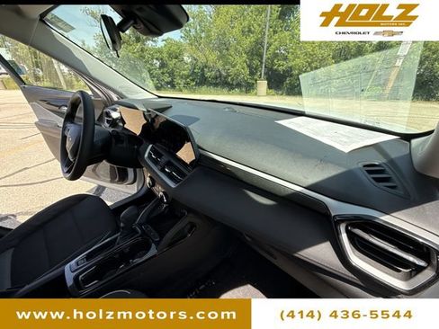 Certified 2025 Chevrolet TrailBlazer LS w/ LS Convenience Package FWD image 27