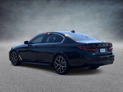 Used 2021 BMW 530i xDrive w/ Convenience Package AWD/4WD image 4