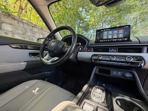 Used 2023 Honda Pilot Elite image 28