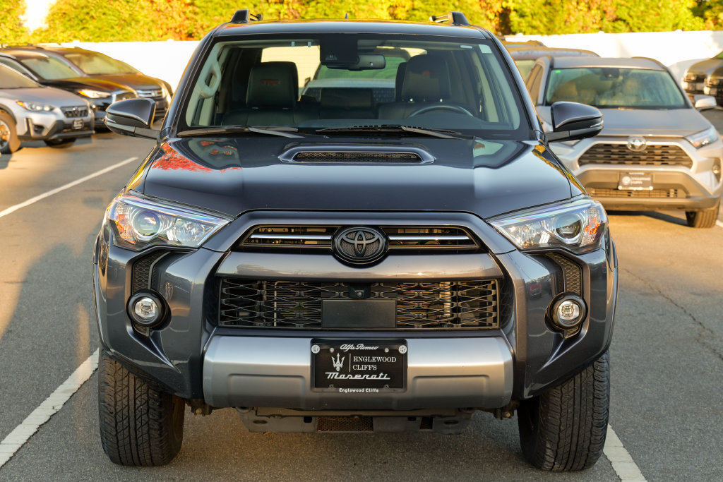 Used 2023 Toyota 4Runner TRD Off-Road Premium w/ Off Road Premium Plus Package AWD/4WD image 2