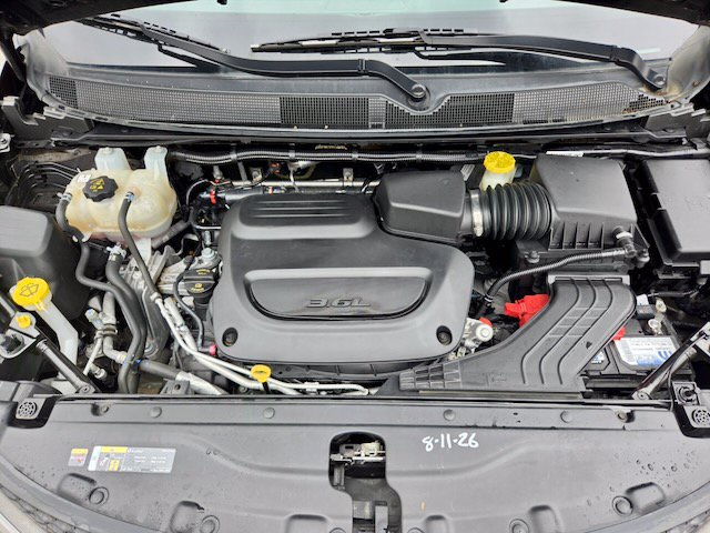 Used 2024 Chrysler Voyager LX FWD image 33