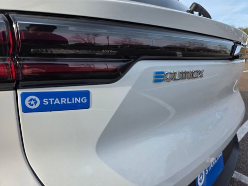 New 2026 Chevrolet Equinox EV LT image 23