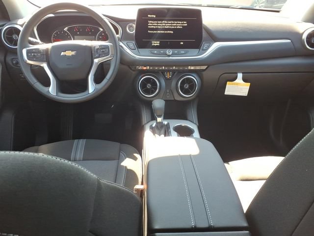 New 2026 Chevrolet Blazer LT w/ Midnight/Sport Edition AWD/4WD image 14
