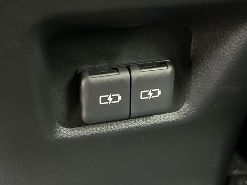 Used 2023 Toyota RAV4 XSE AWD/4WD image 23