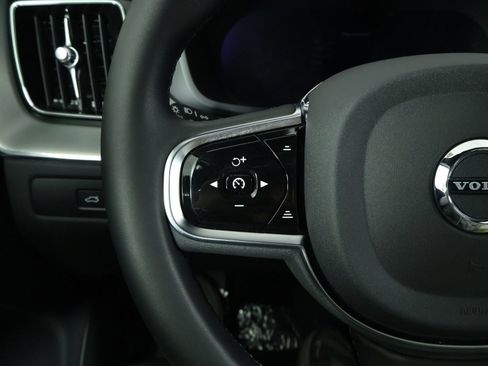 Certified 2024 Volvo XC60 T8 Ultimate w/ Climate Package AWD/4WD image 10