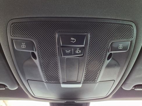 Used 2017 Mercedes-Benz GLA 250 4MATIC image 23