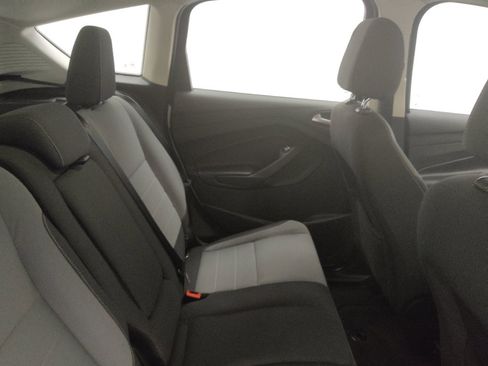 Used 2016 Ford C-MAX SE image 19