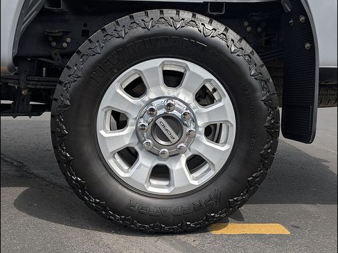 Certified 2024 Ford F350 XLT AWD/4WD image 12