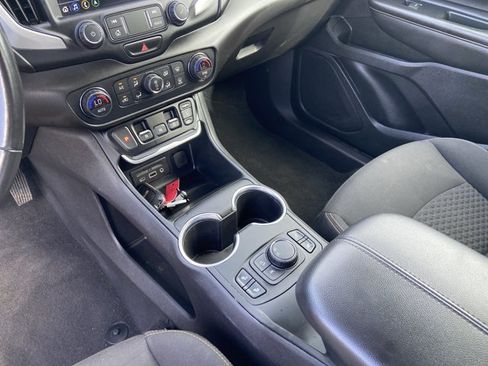 Used 2021 GMC Terrain SLE w/ Driver Convenience Package FWD image 24