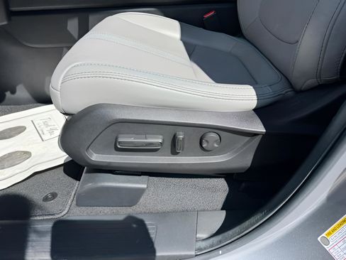 Certified 2025 Honda Pilot EX-L image 25