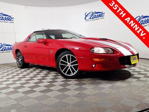 Used 2002 Chevrolet Camaro Z28 w/ SS Performance/Appearance Pkg image 1