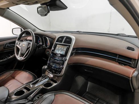 Used 2014 Chevrolet Malibu LTZ FWD image 18