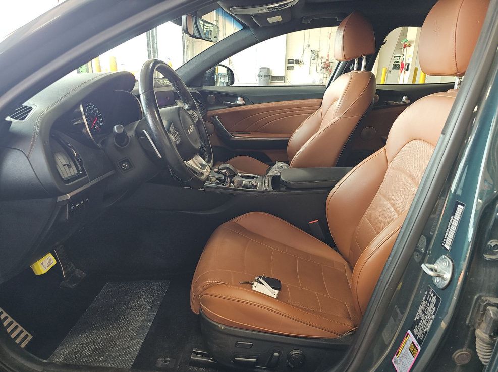 Used 2023 Kia Stinger GT2 w/ Option Group 020 AWD/4WD image 2