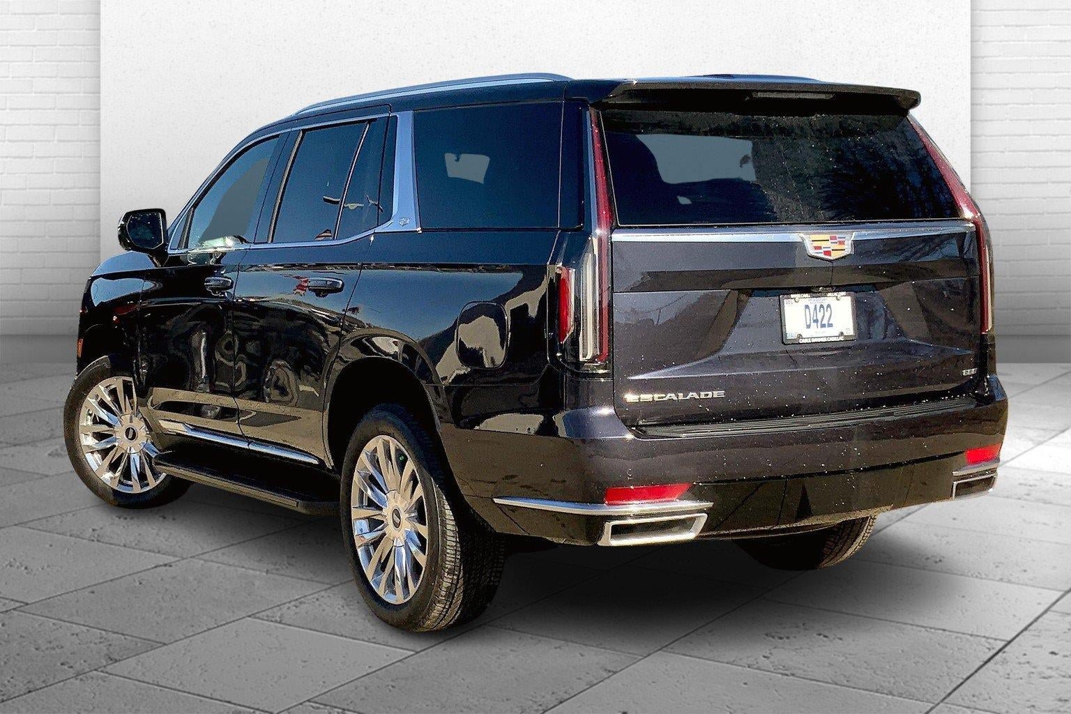 Used 2022 Cadillac Escalade Premium Luxury AWD/4WD image 9
