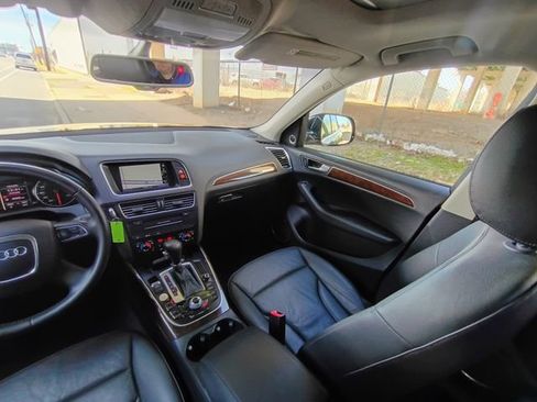 Used 2012 Audi Q5 2.0T Premium Plus image 45