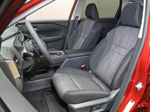 New 2026 Nissan Rogue SV image 3