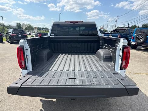 Used 2026 GMC Sierra 1500 Denali Ultimate AWD/4WD image 9