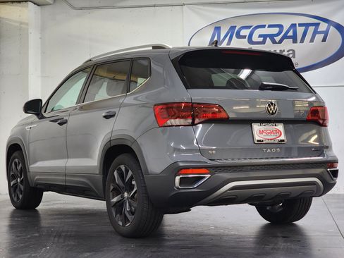 Used 2023 Volkswagen Taos SE w/ Black Wheel Package AWD/4WD image 9