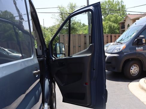 Used 2020 Ford Transit 250 148 High Roof Extended RWD image 21