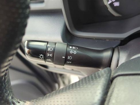 Used 2021 Toyota 4Runner Venture w/ Moonroof Package AWD/4WD image 15