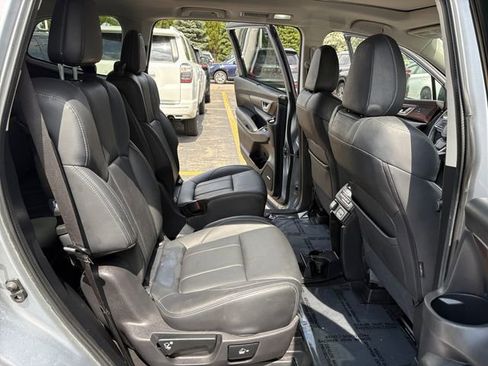 Used 2023 Subaru Ascent Touring image 16