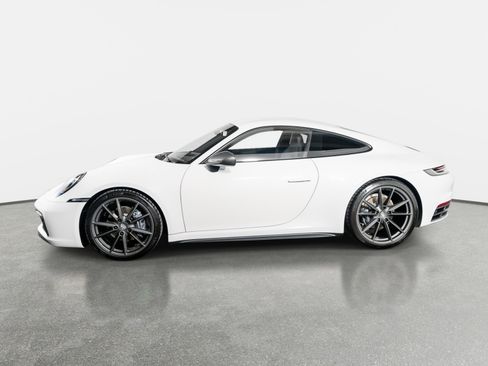 Used 2023 Porsche 911 Carrera T RWD image 10