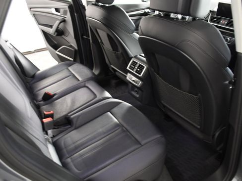 Used 2018 Audi Q5 2.0T Premium Plus w/ Premium Plus Package image 22