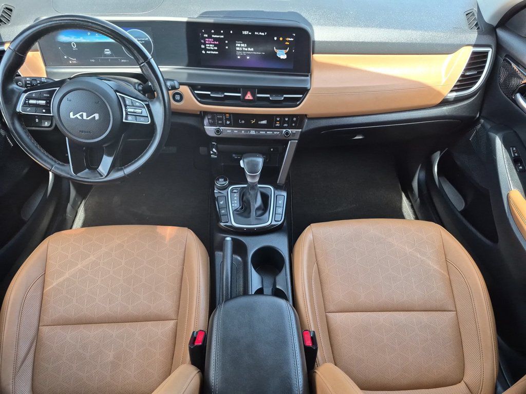 Used 2024 Kia Seltos EX FWD image 14