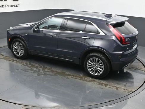Used 2025 Cadillac XT4 Premium Luxury image 42