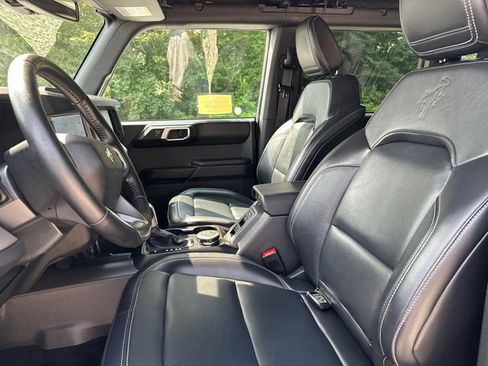 Used 2025 Ford Bronco Outer Banks AWD/4WD image 37