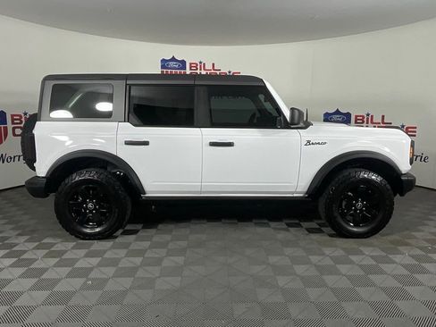 Used 2023 Ford Bronco Black Diamond image 2