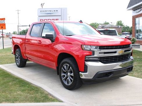 Used 2020 Chevrolet Silverado 1500 LT w/ All-Star Edition AWD/4WD image 2