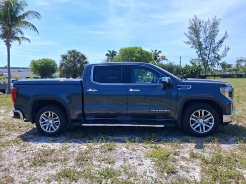 Used 2021 GMC Sierra 1500 SLT w/ SLT Premium Package RWD image 5