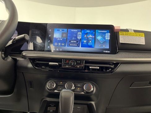 Used 2026 Nissan Kicks S FWD image 20