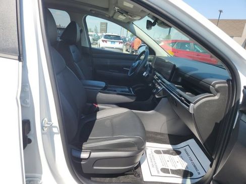 Certified 2025 Hyundai Tucson SEL AWD/4WD image 21