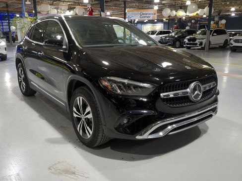 Used 2024 Mercedes-Benz GLA 250 4MATIC image 4