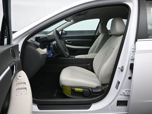 New 2026 Hyundai Sonata Blue FWD image 22