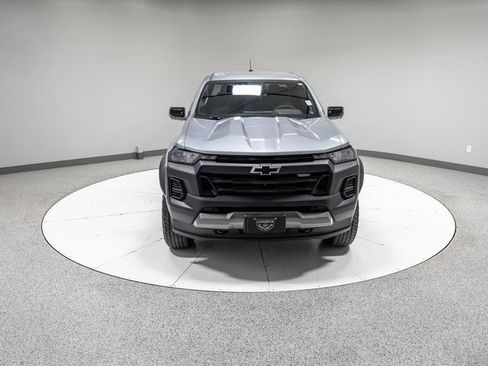 Used 2023 Chevrolet Colorado Trail Boss w/ Technology Package image 25