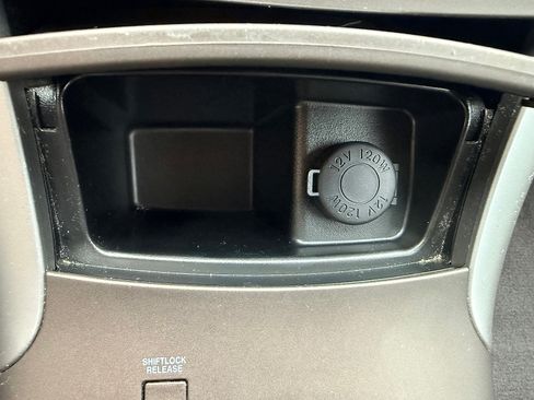 Used 2009 Hyundai Sonata GLS FWD image 28