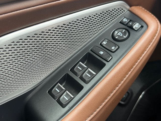 Used 2024 Acura MDX w/ Technology Package FWD image 30