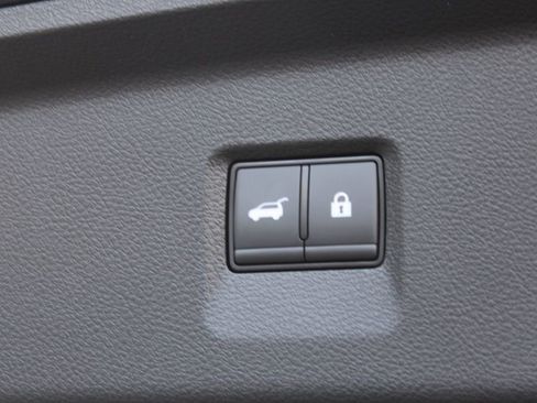 Certified 2025 INFINITI QX60 Luxe AWD/4WD image 34