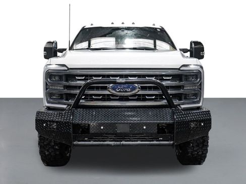Used 2024 Ford F350 Platinum w/ FX4 Off-Road Package image 3