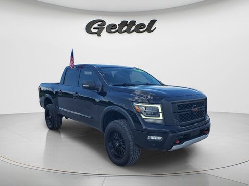 Used 2021 Nissan Titan PRO-4X w/ Pro-4x Convenience Package AWD/4WD image 3